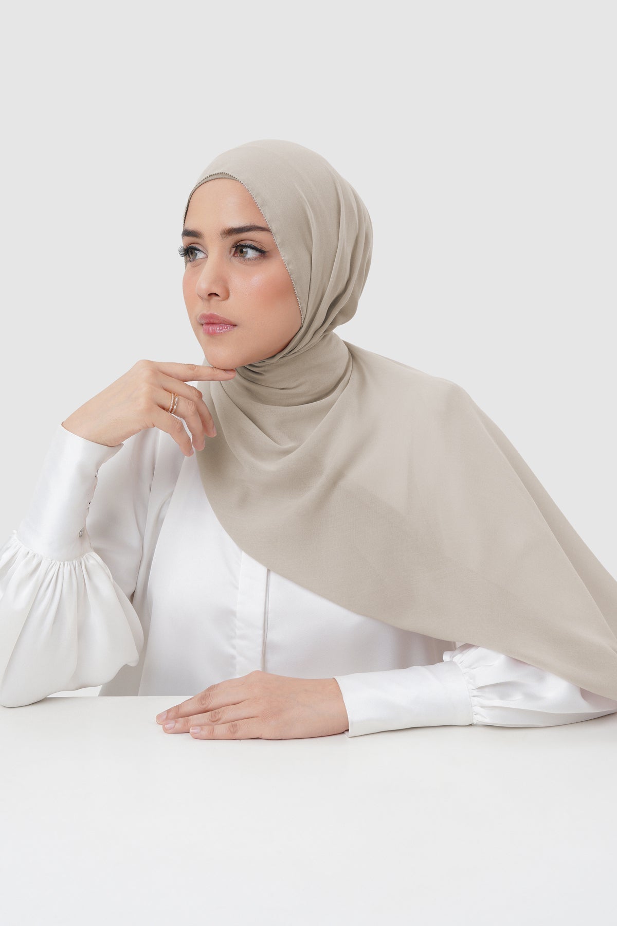 Everyday Twill Shawl - Chateau Gray