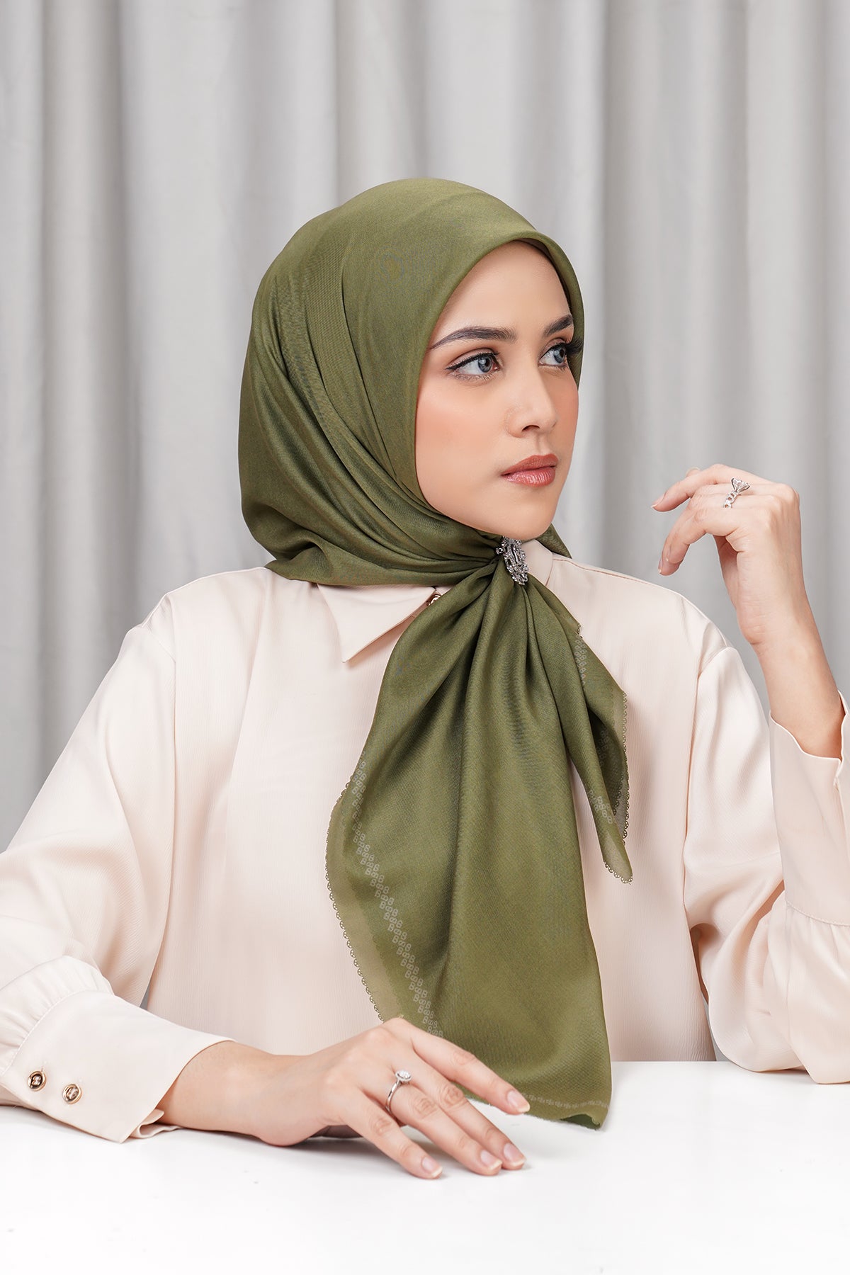Today's Scarf - Avocado