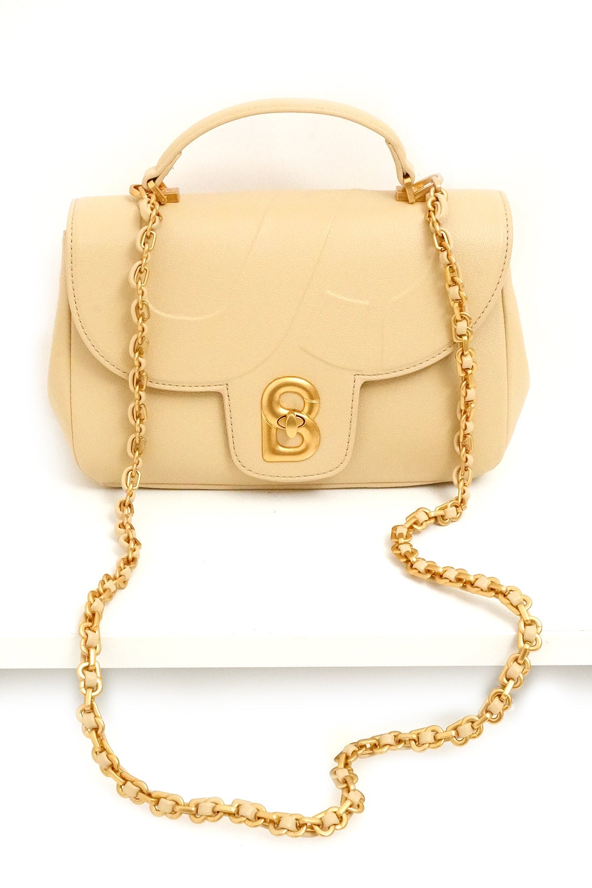 Alma Flap Bag Medium - Cream