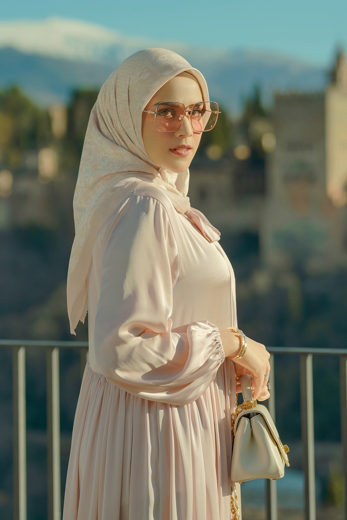 The Granada Voile Square - Cream Tan