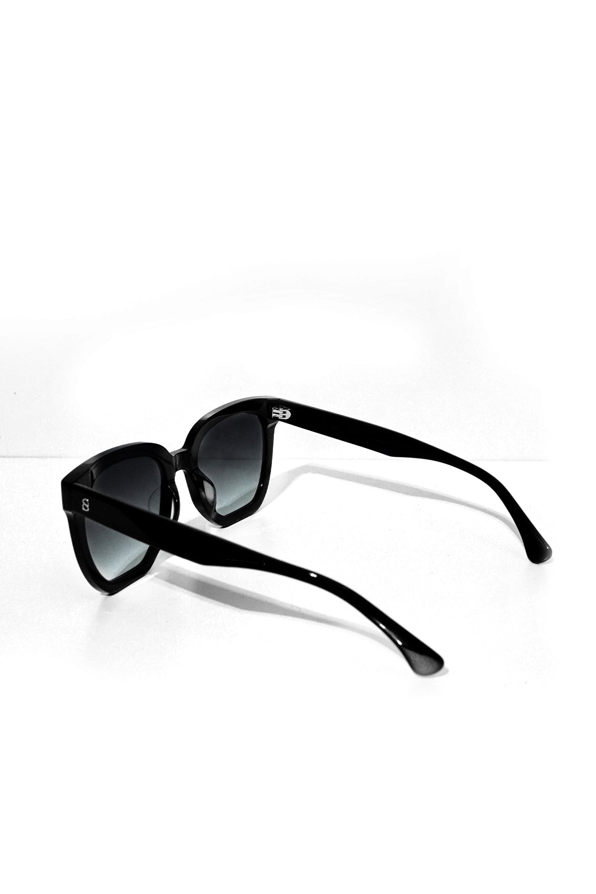 Emilie Sunglasses - Full Black