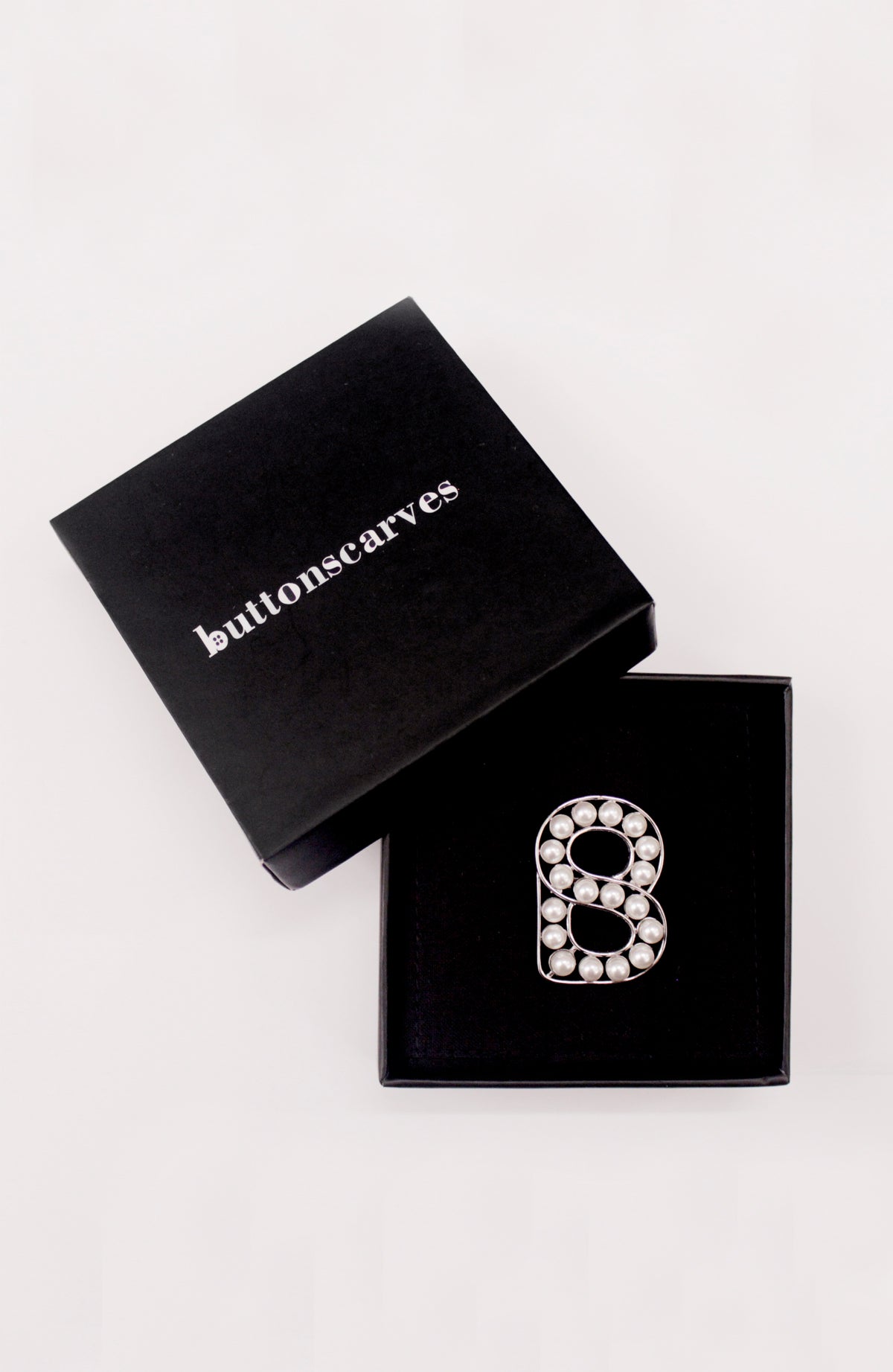 Signature Pearl Brooch in Silver