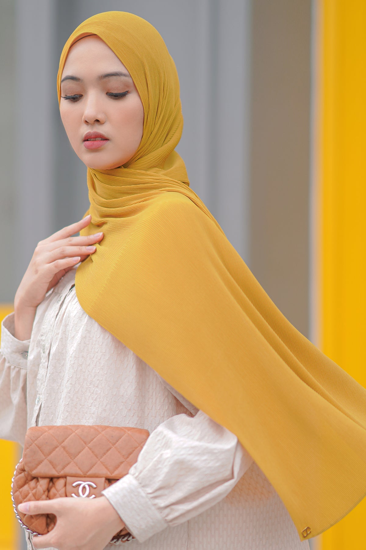 Everyday Pleated Shawl - Amber