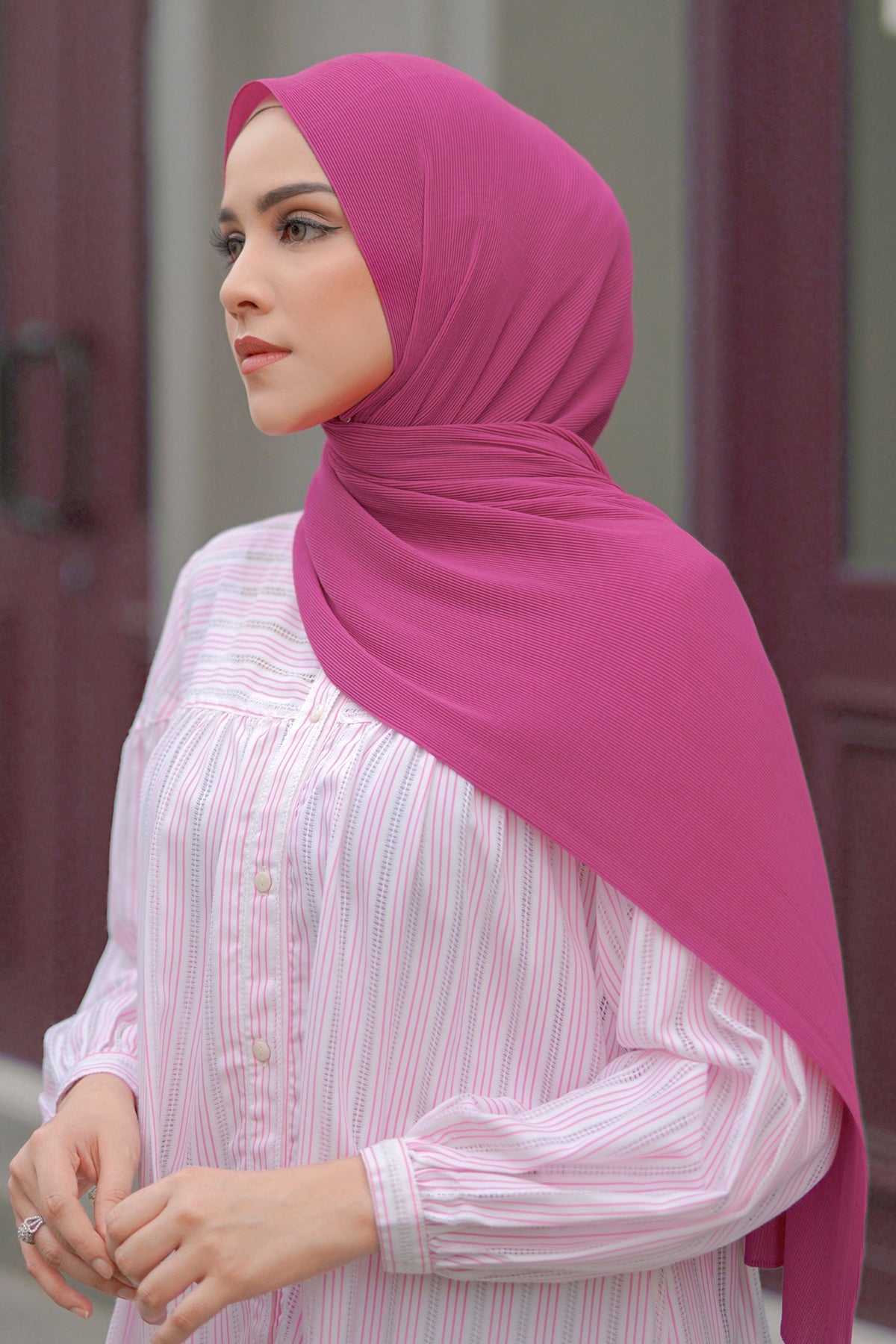 Everyday Pleated Shawl - Magenta