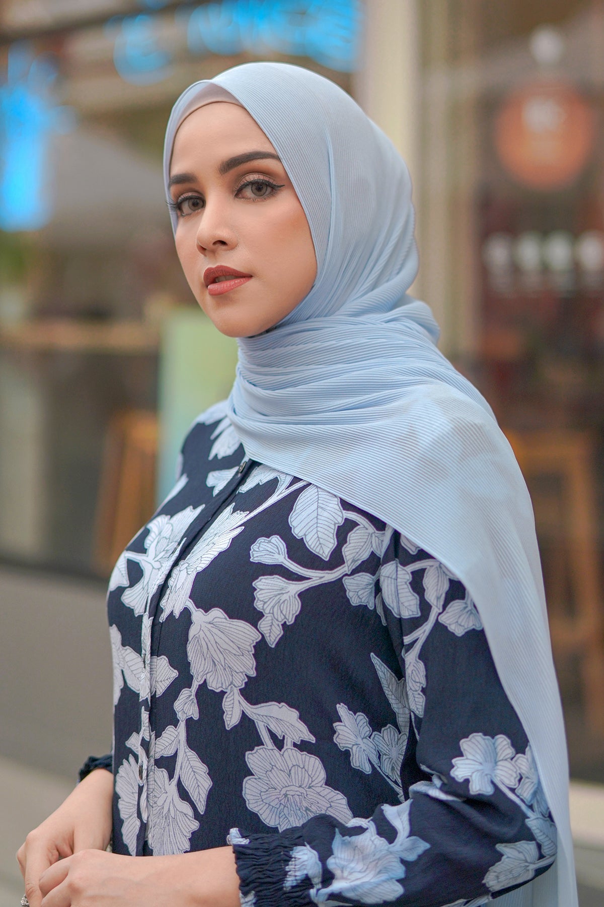 Everyday Pleated Shawl - Skyway