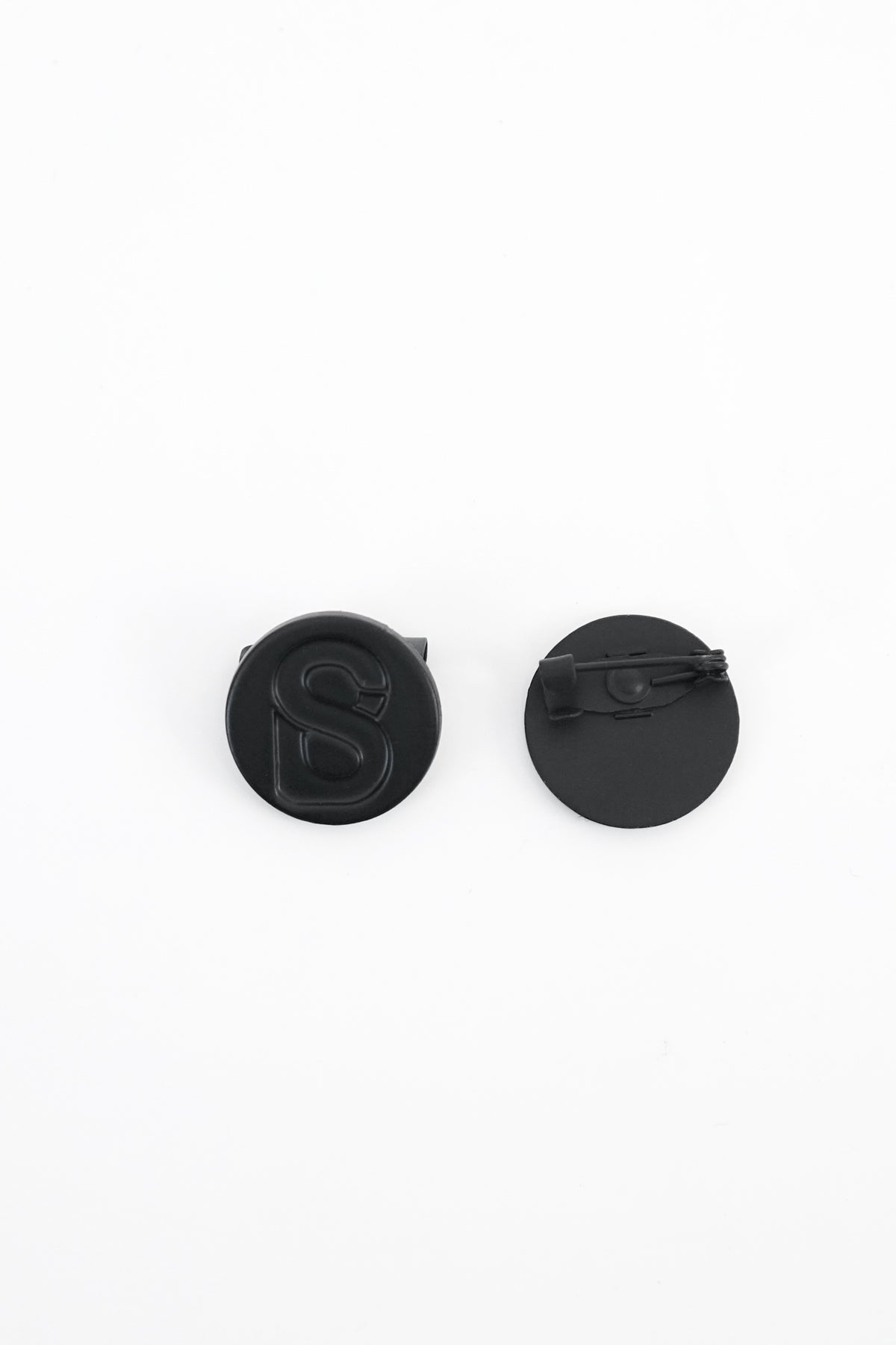 Round Signature Brooch Black Matte