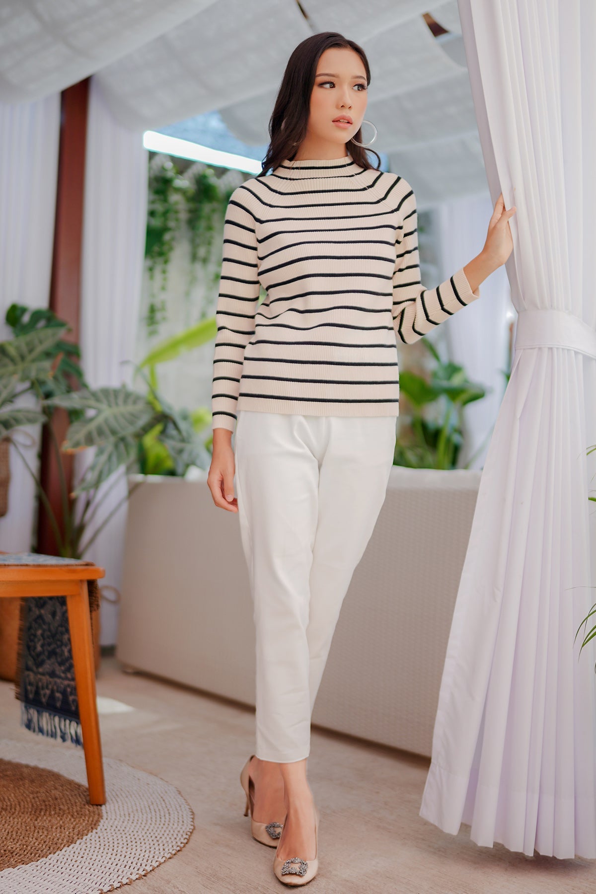 Knit Stripes Sweater - White