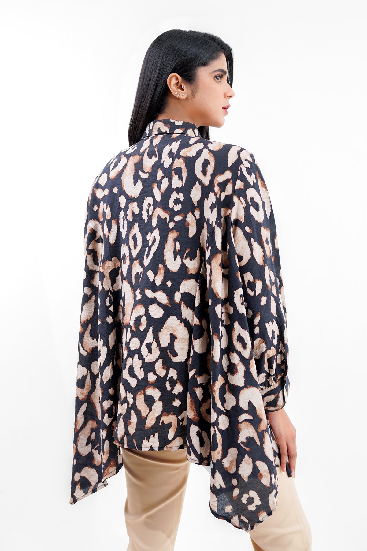 Leonny Side Ruffle Shirt - Black