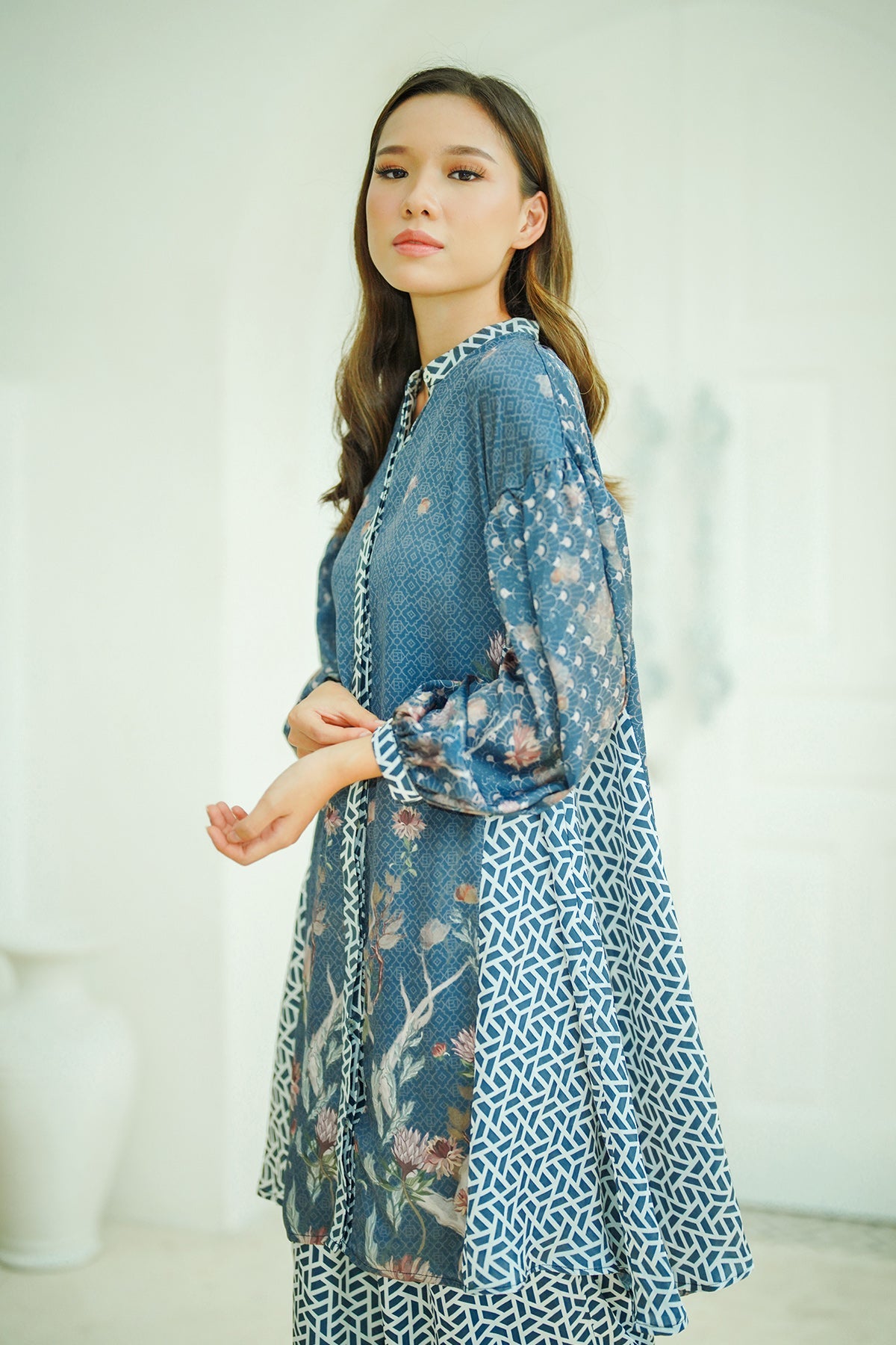 Reina Shirt - Oxford Blue