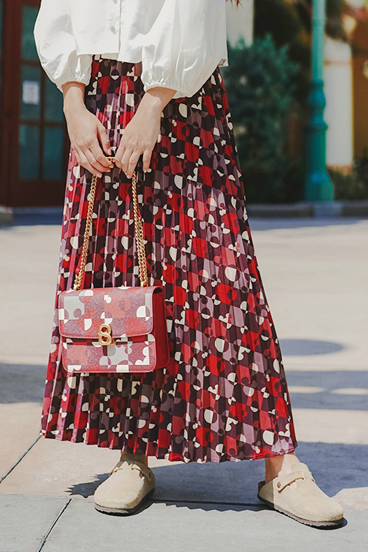 Puzzlea Pleated Skirt - Red