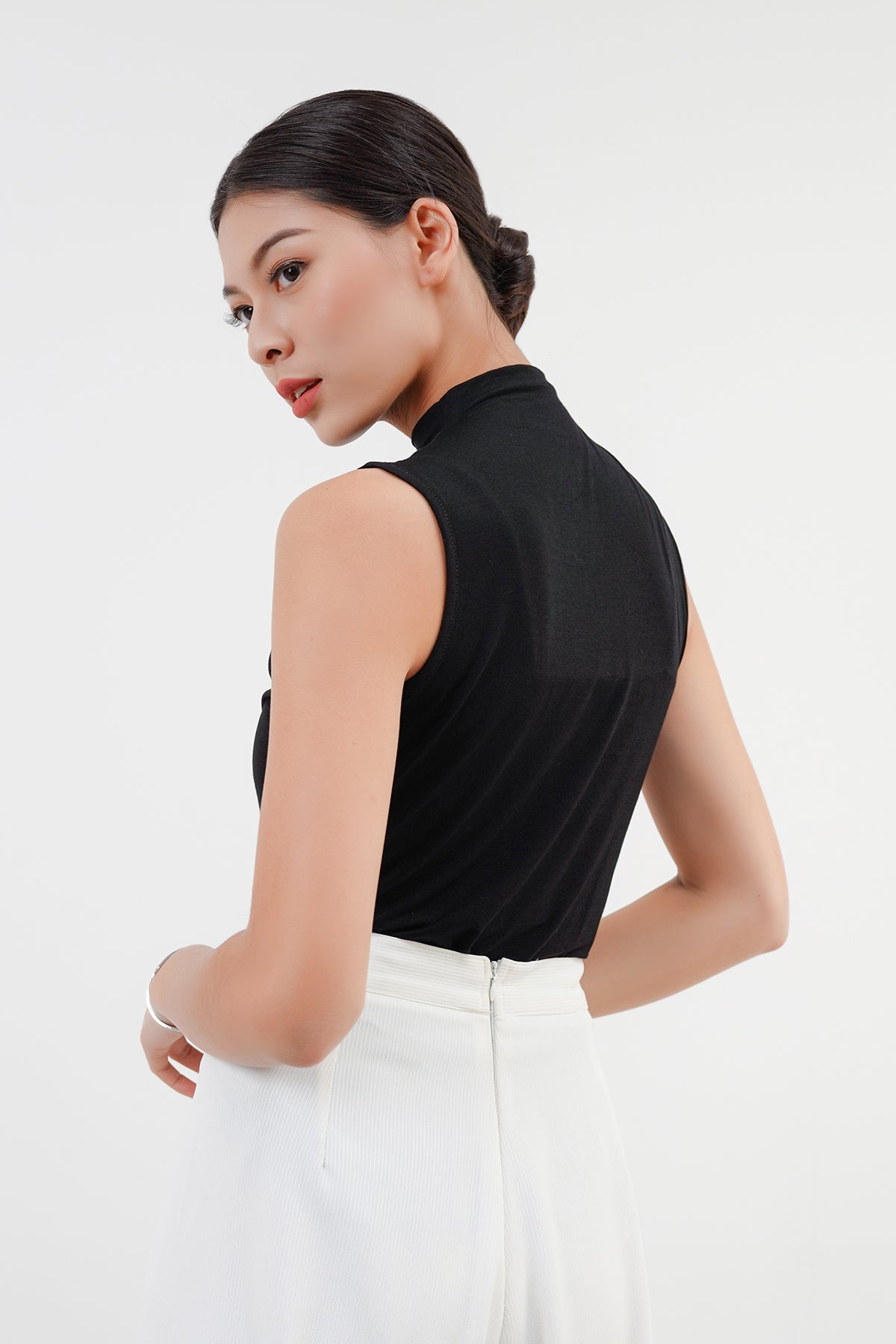 Everyday Inner Sleeveless - Black