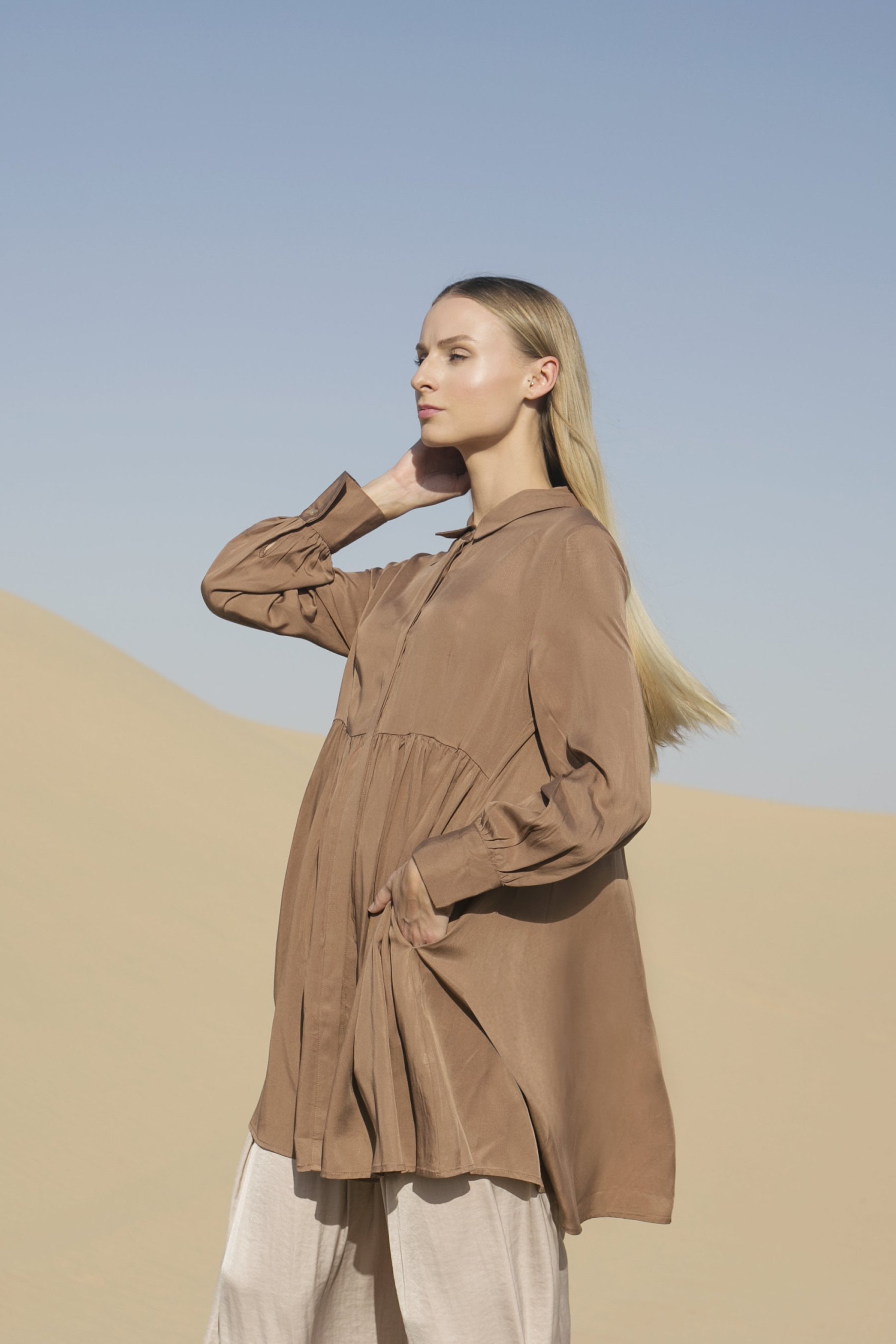 Kayla Shirt Khaki