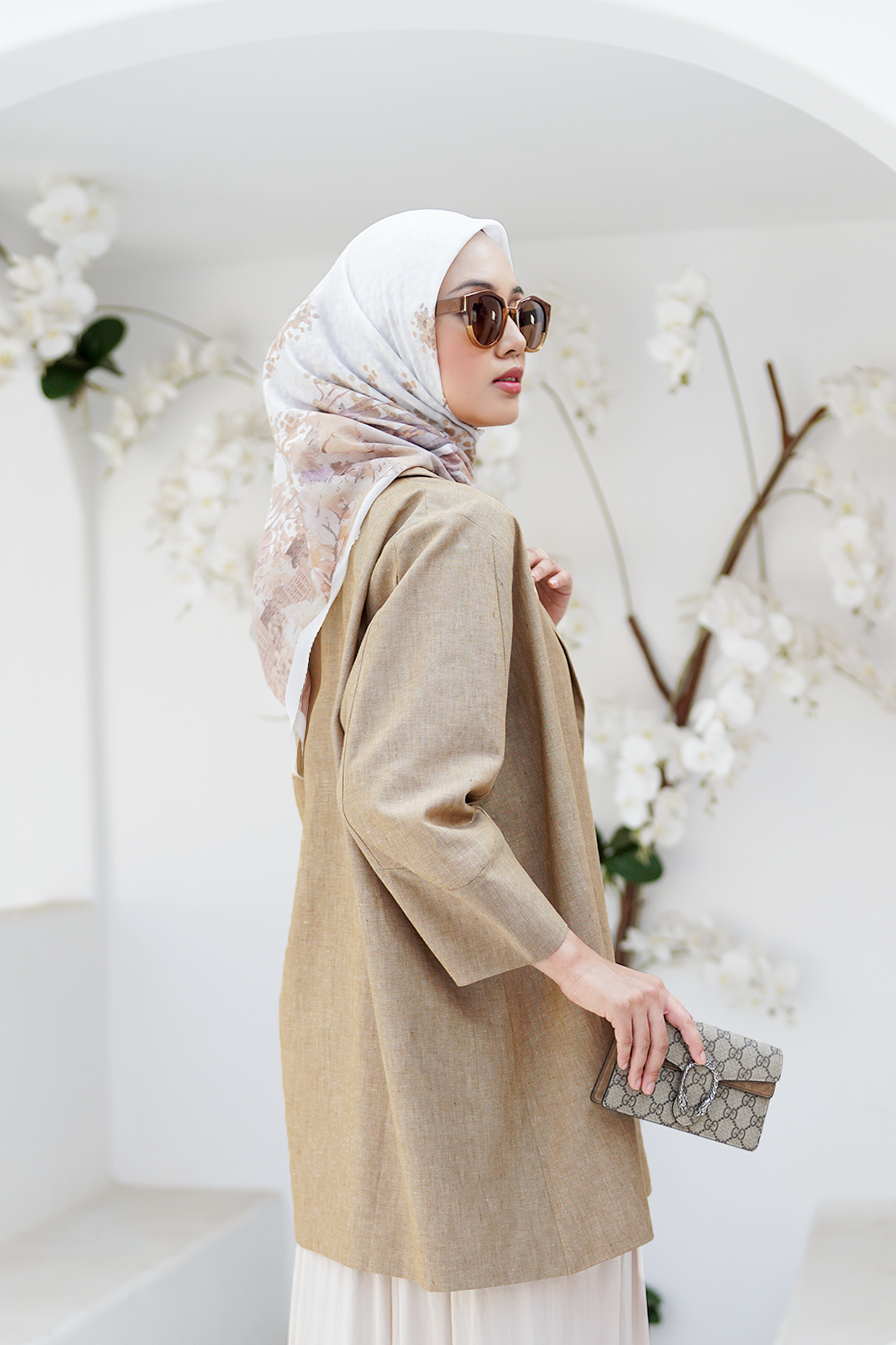 Tan Linen Outer
