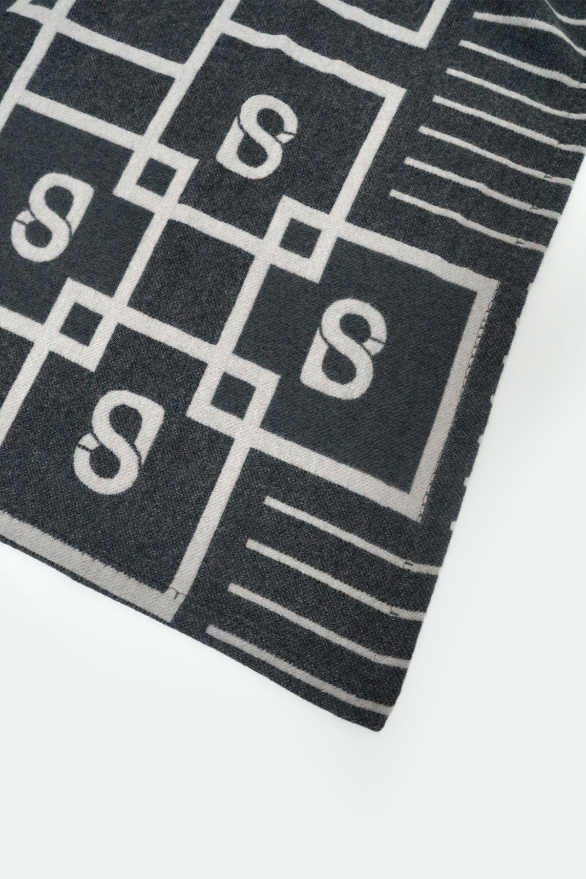 Signature Blanket - Caviar
