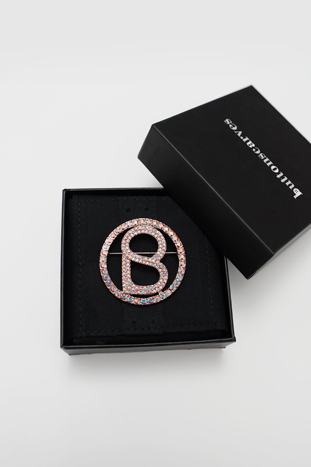 Signature Round Brooch - Rose Iridescent