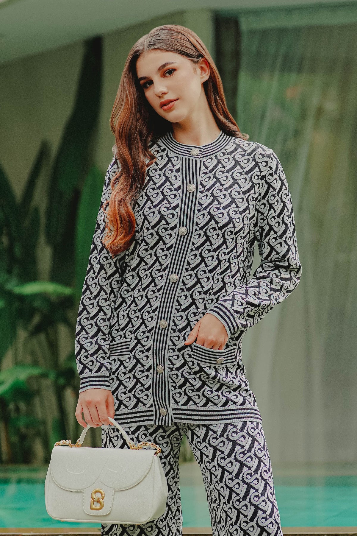 Bimu Light Knit Top - Black