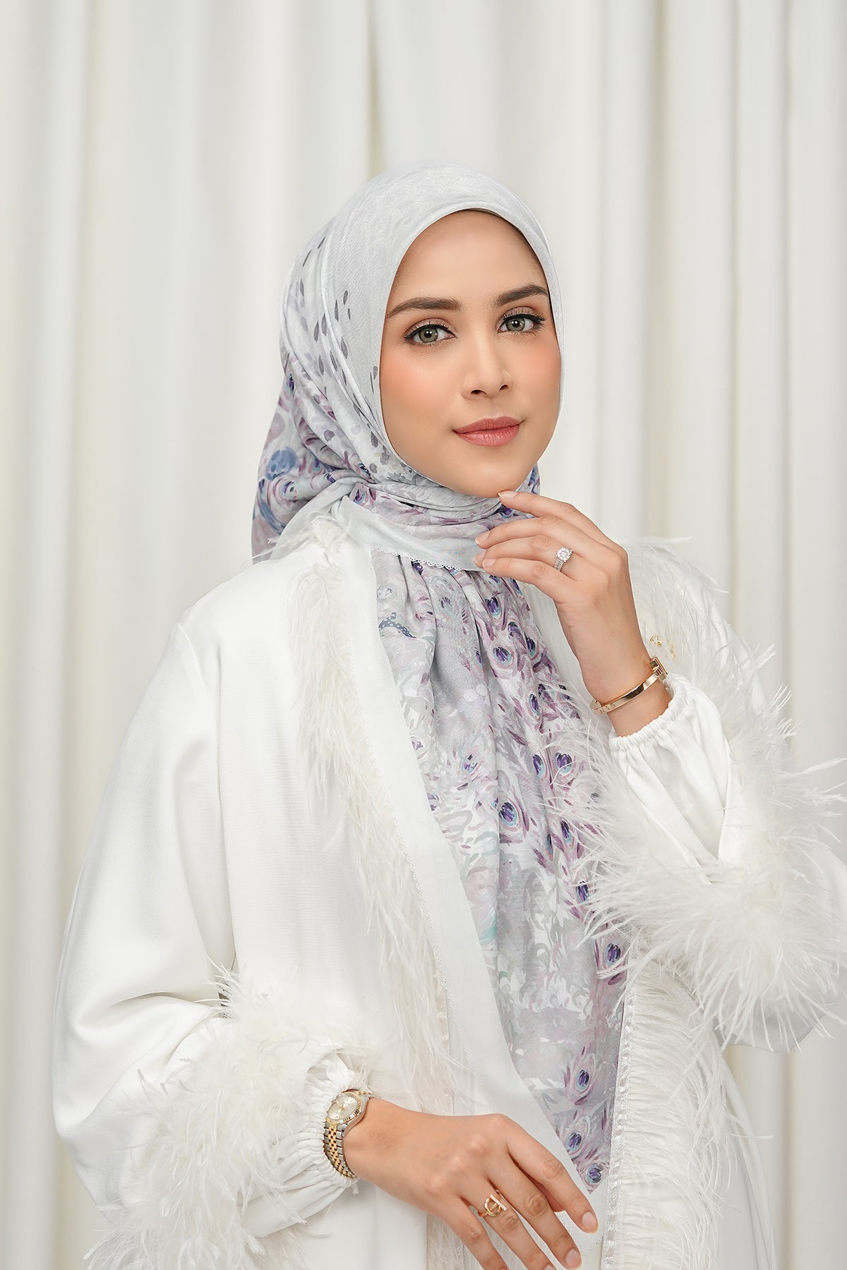 The Ederra 2.0 Square - White