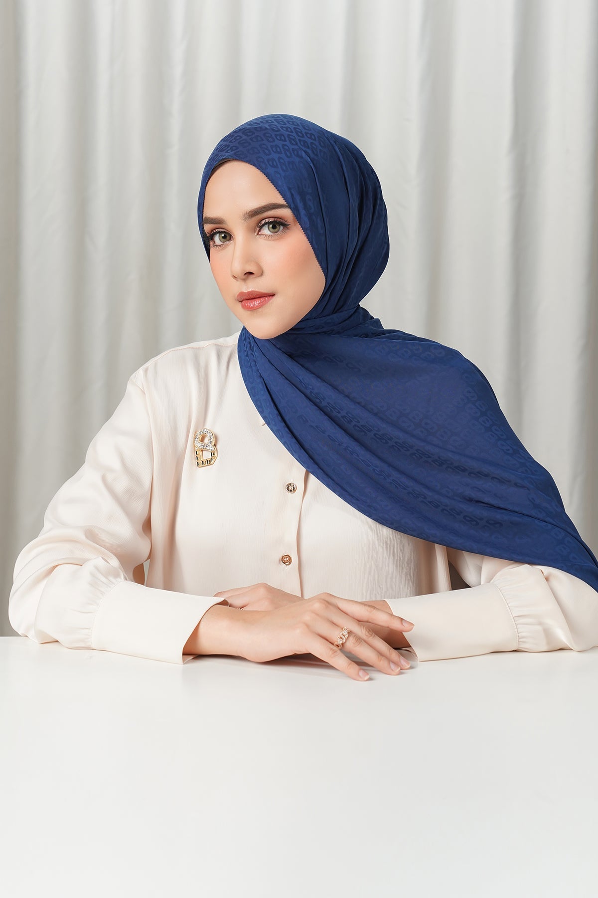 Tapis Satin Jacquard Shawl - Evening Blue