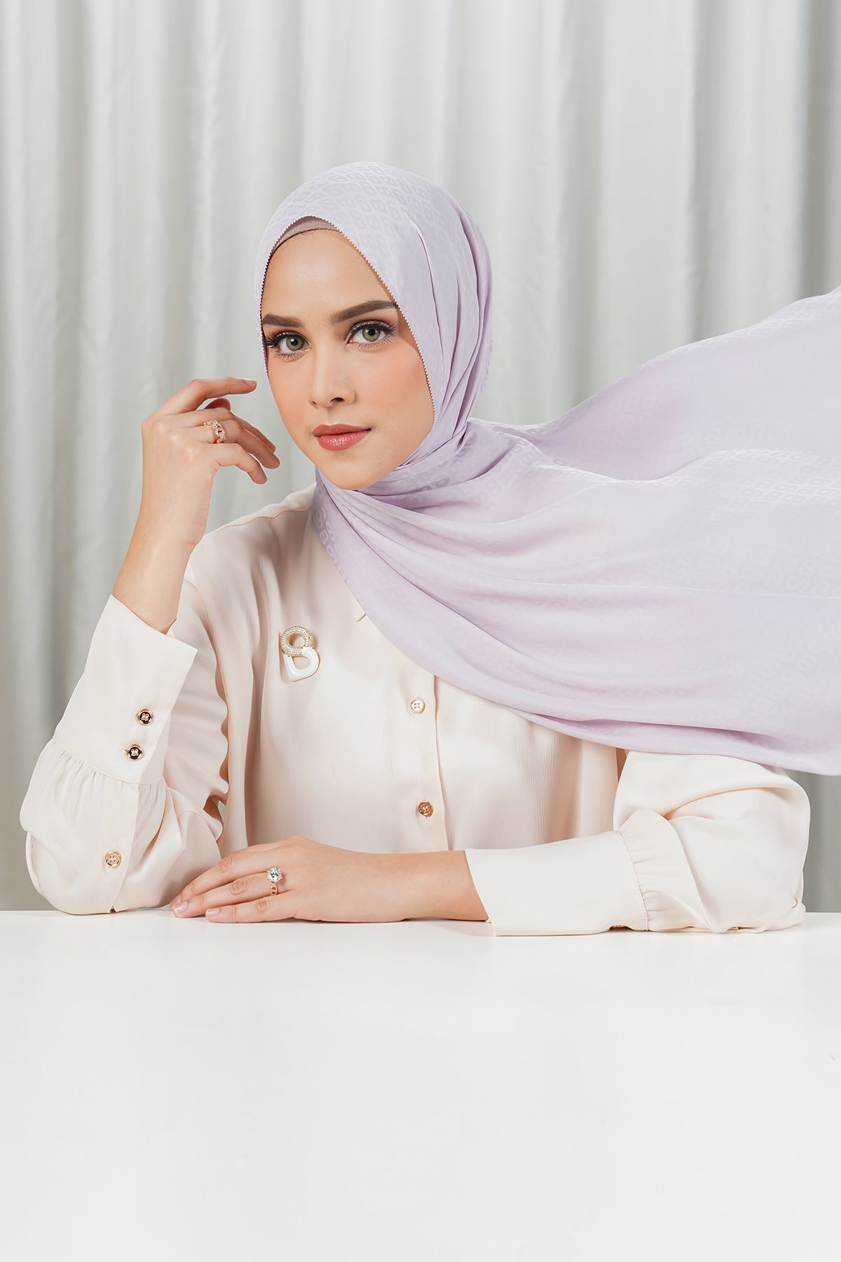 Tapis Satin Jacquard Shawl - Iris