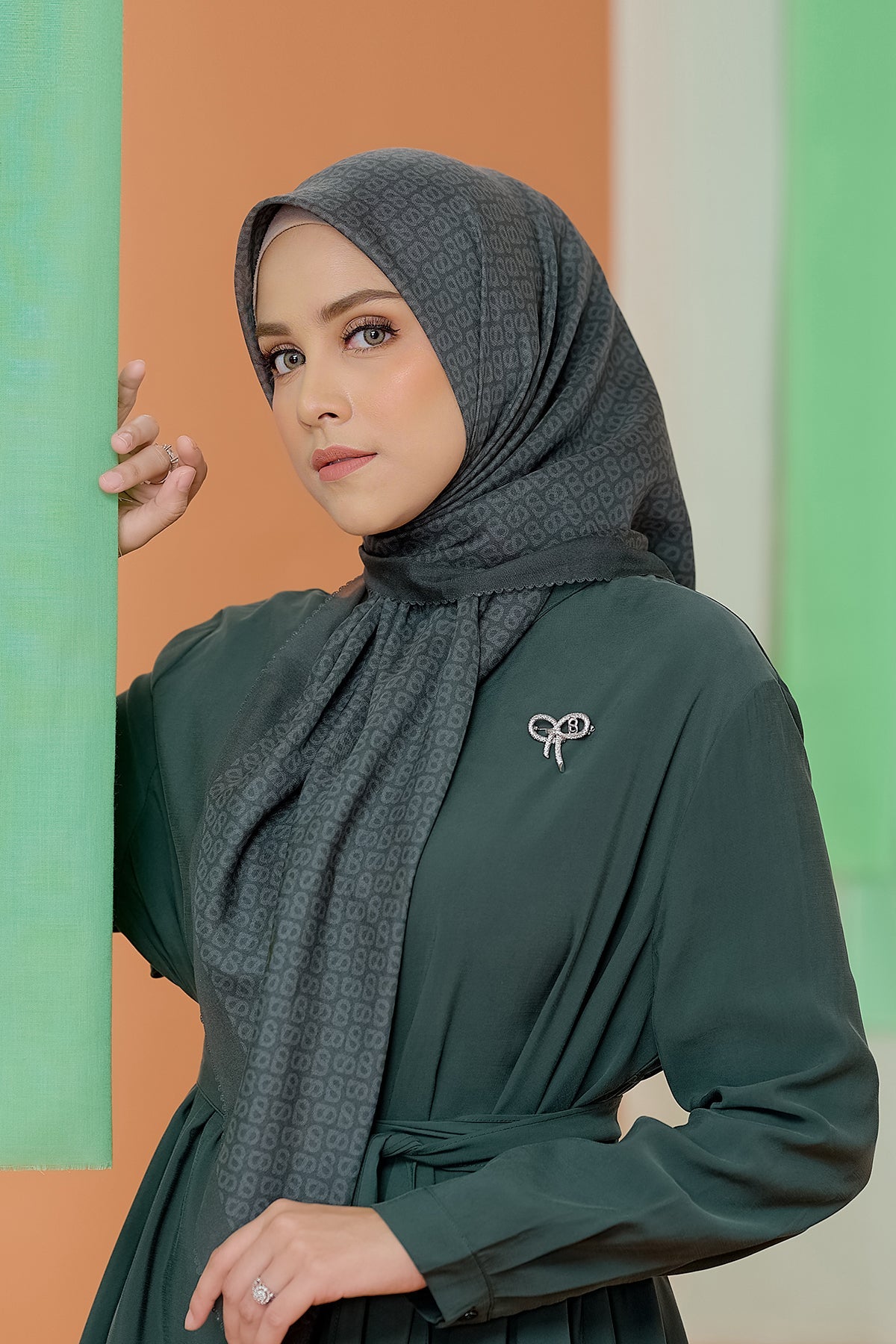 The Tapis Square - Kombu Green