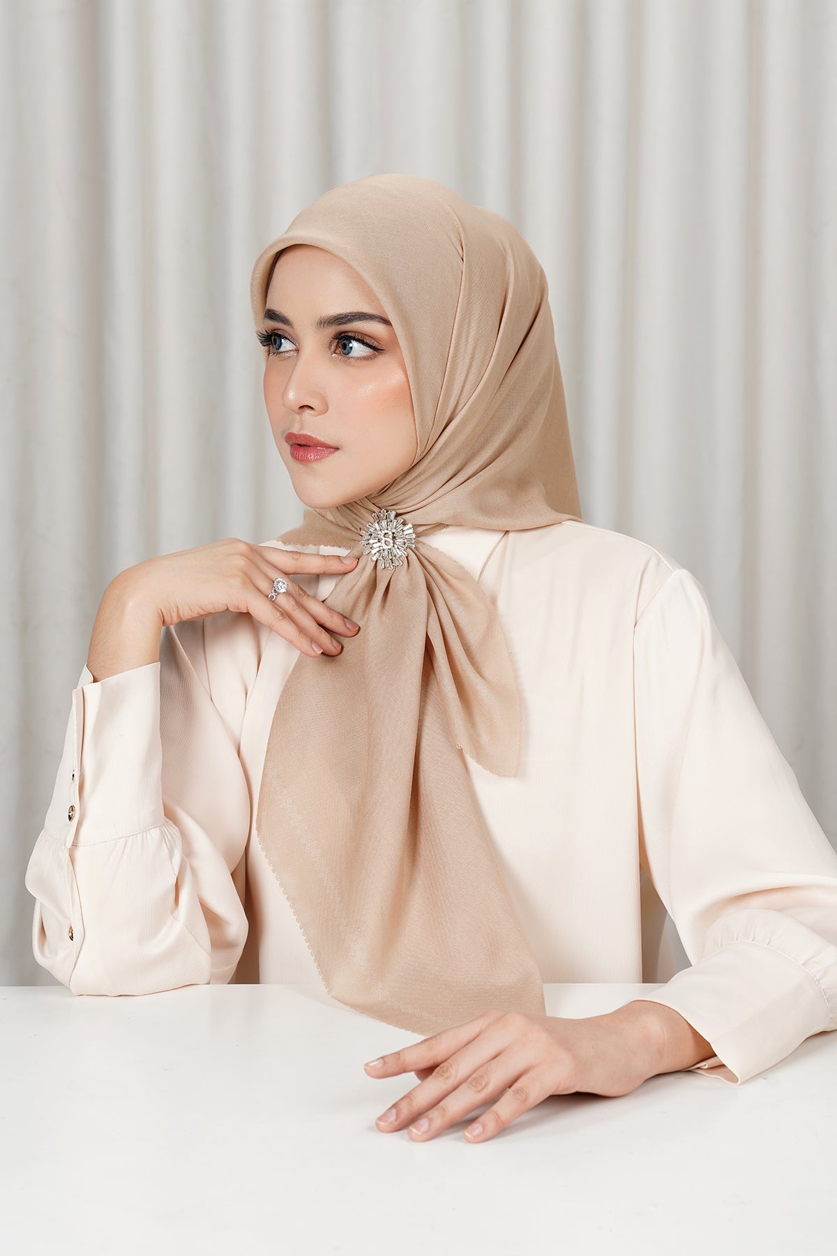 Today's Scarf - Hazelnut