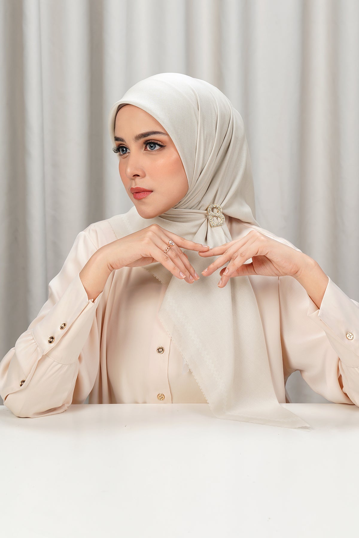 Today's Scarf - Antique White