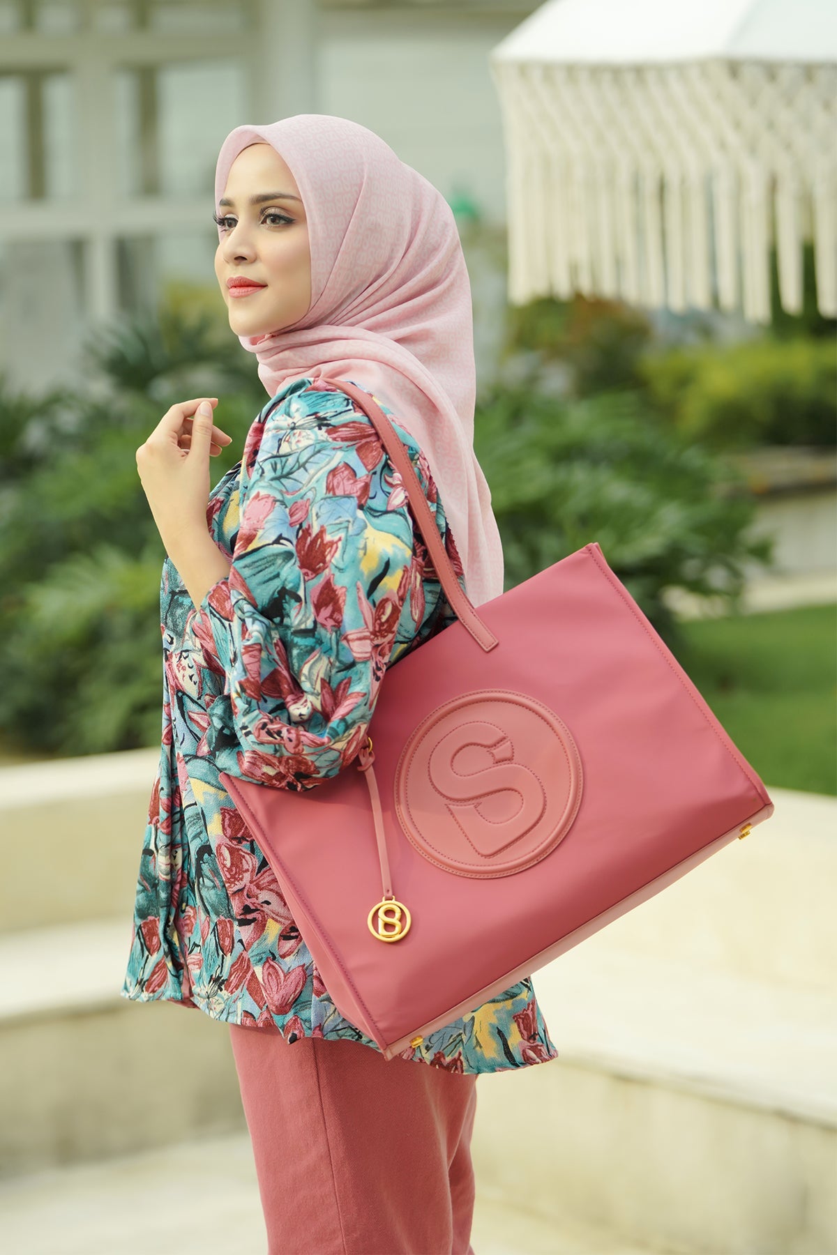 Aaliya Nylon Tote Bag - Flamingo