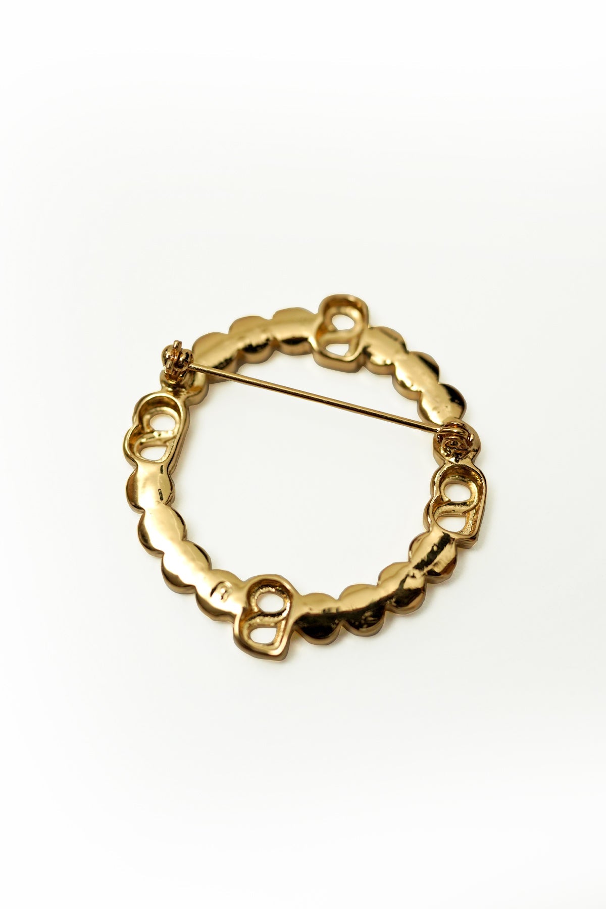 Anna Round Brooch - Gold