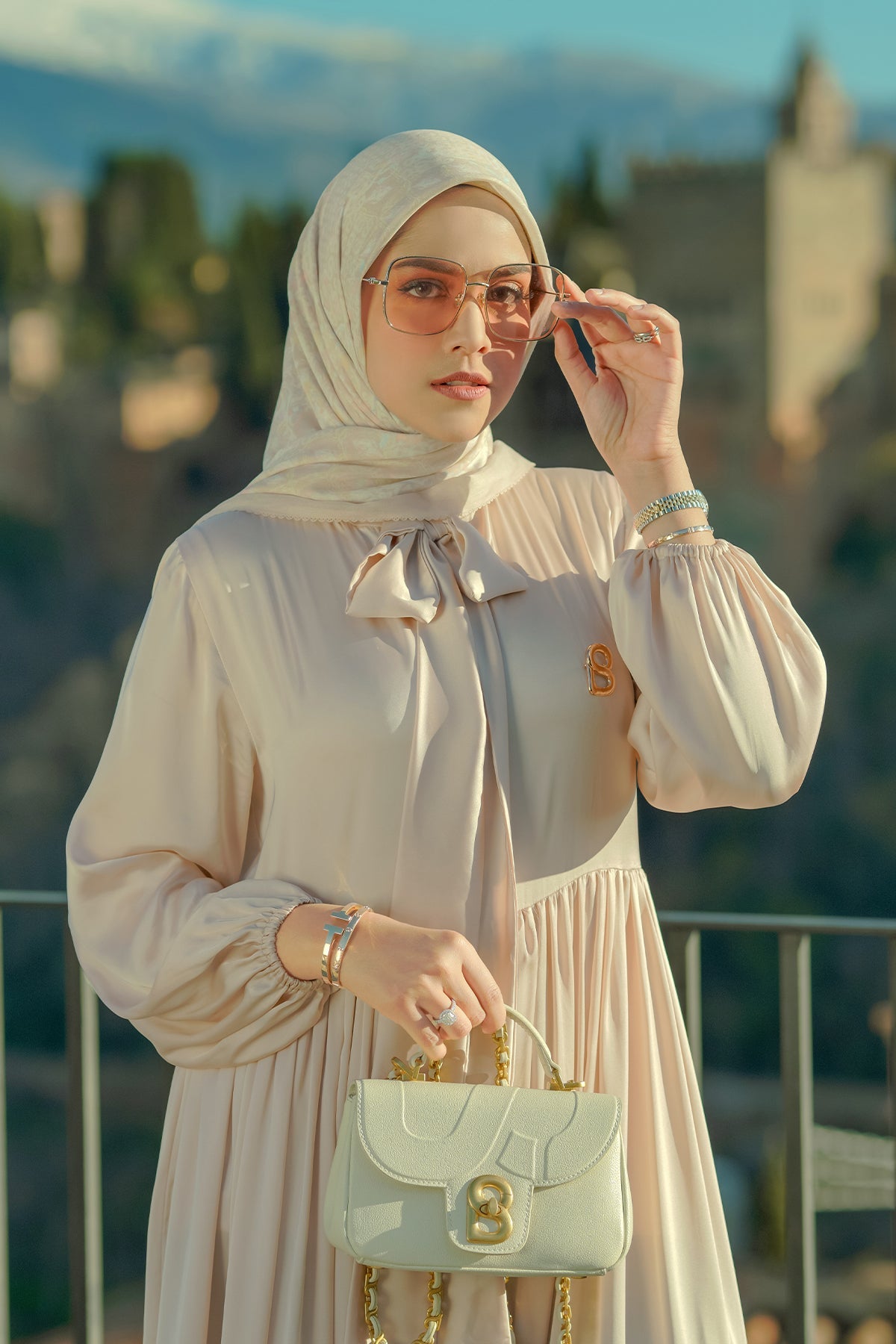 The Granada Voile Square - Cream Tan