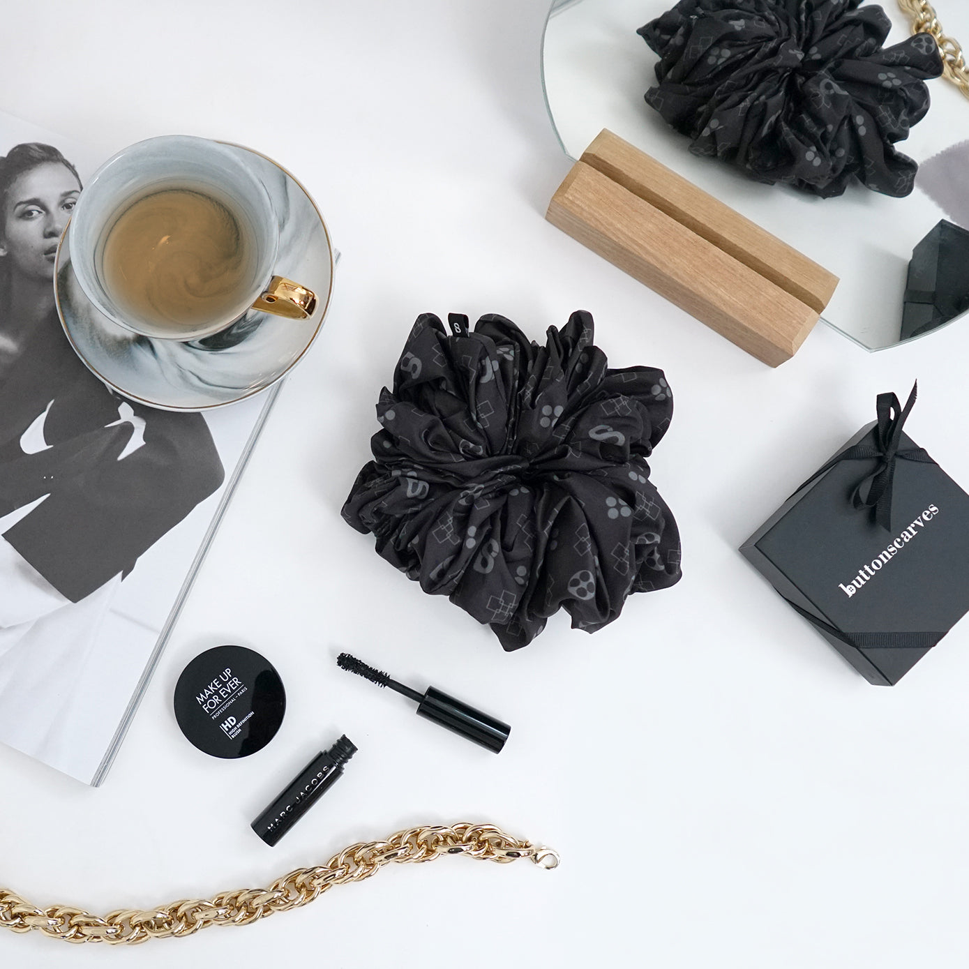Scrunchie Monogram Black