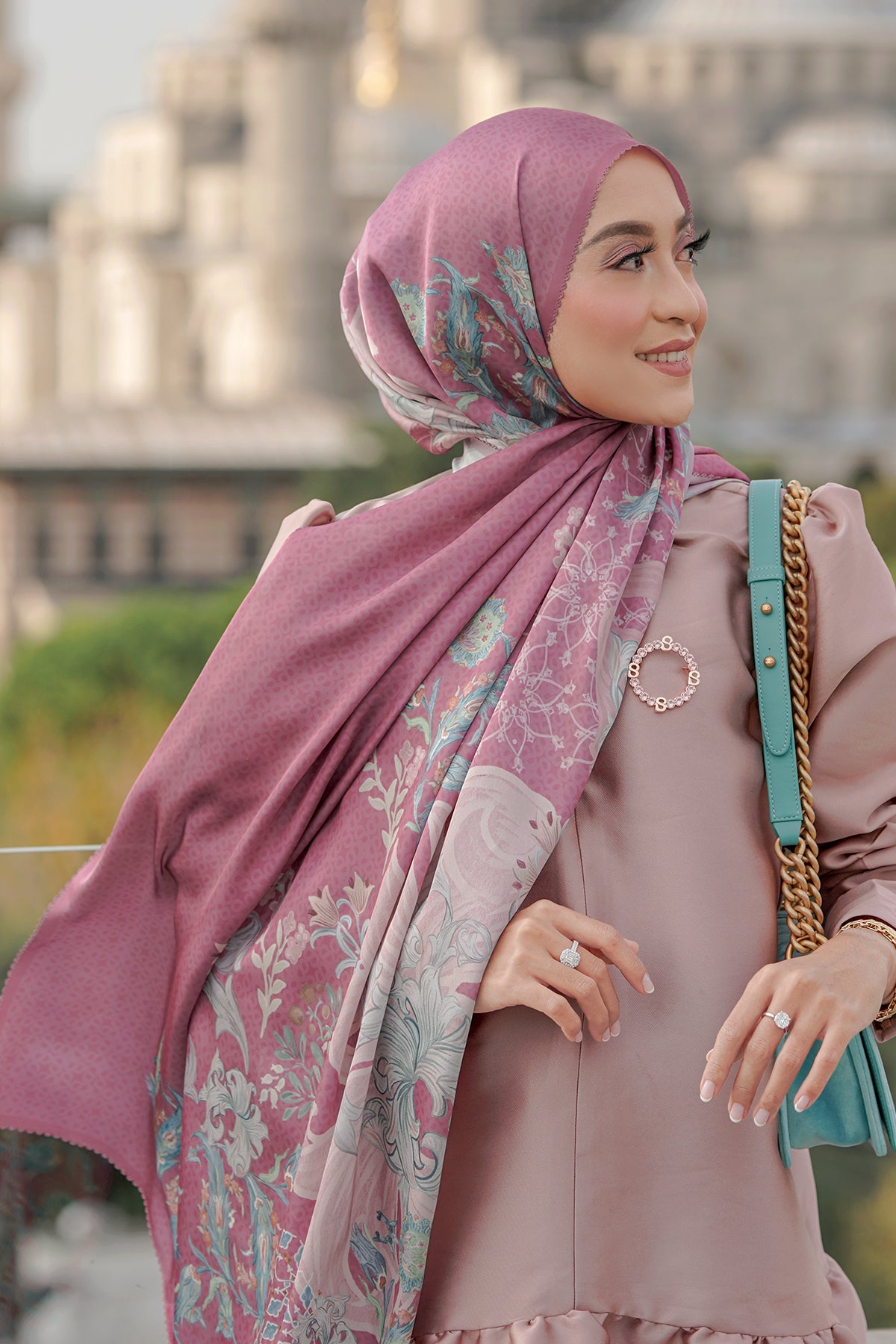 The Topkapi Satin Shawl - Raspberry