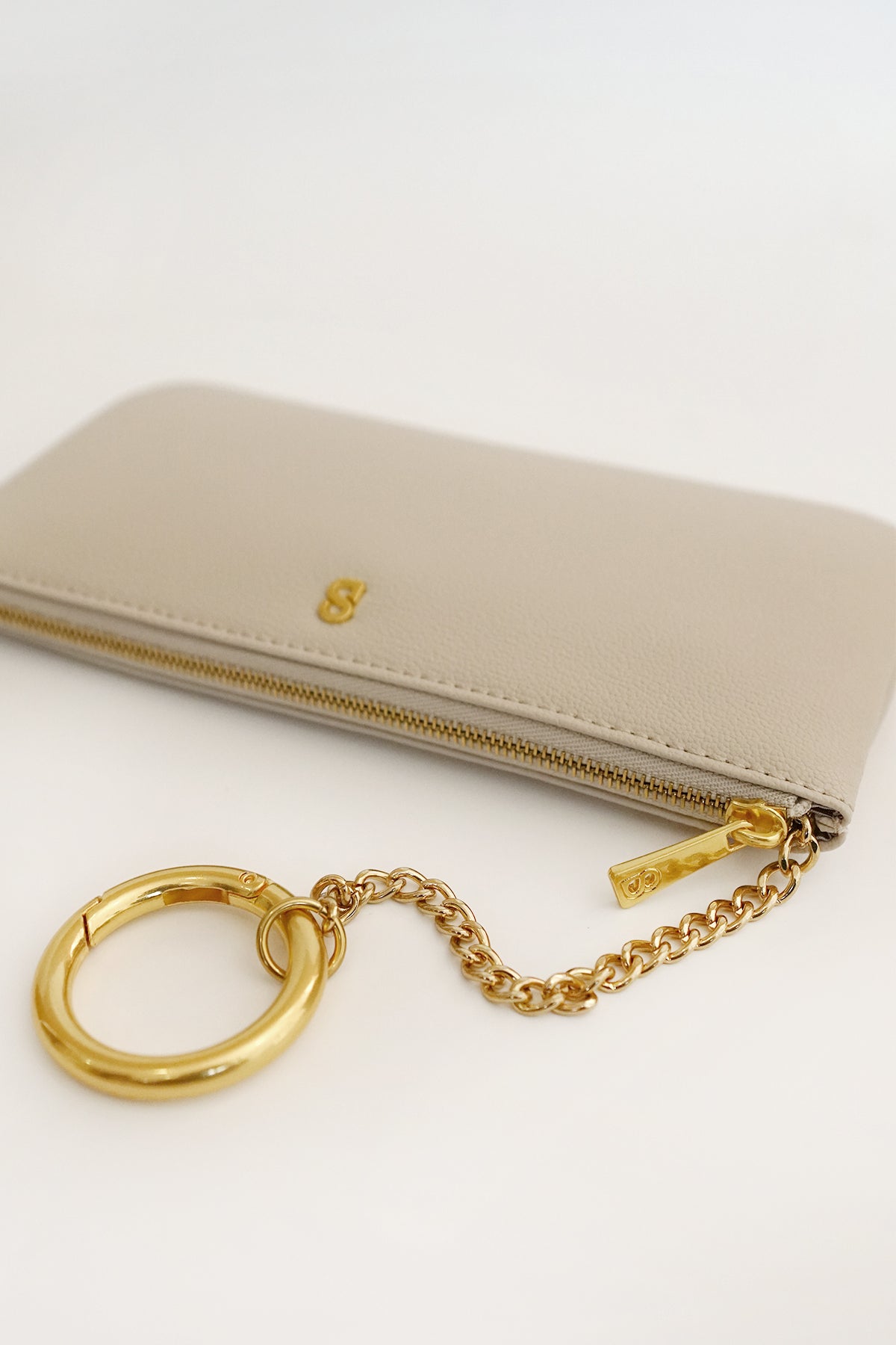The Amy Long Wristlet - Tan