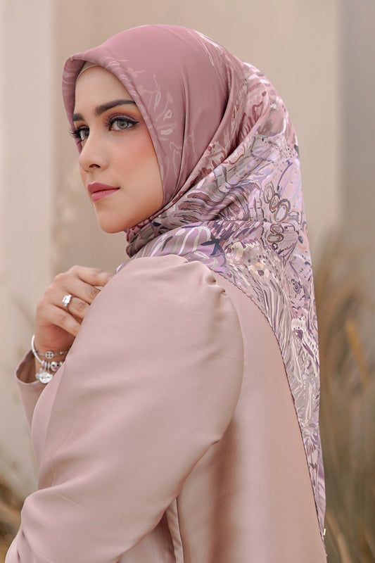 The Farsha Satin Square - Old Rose