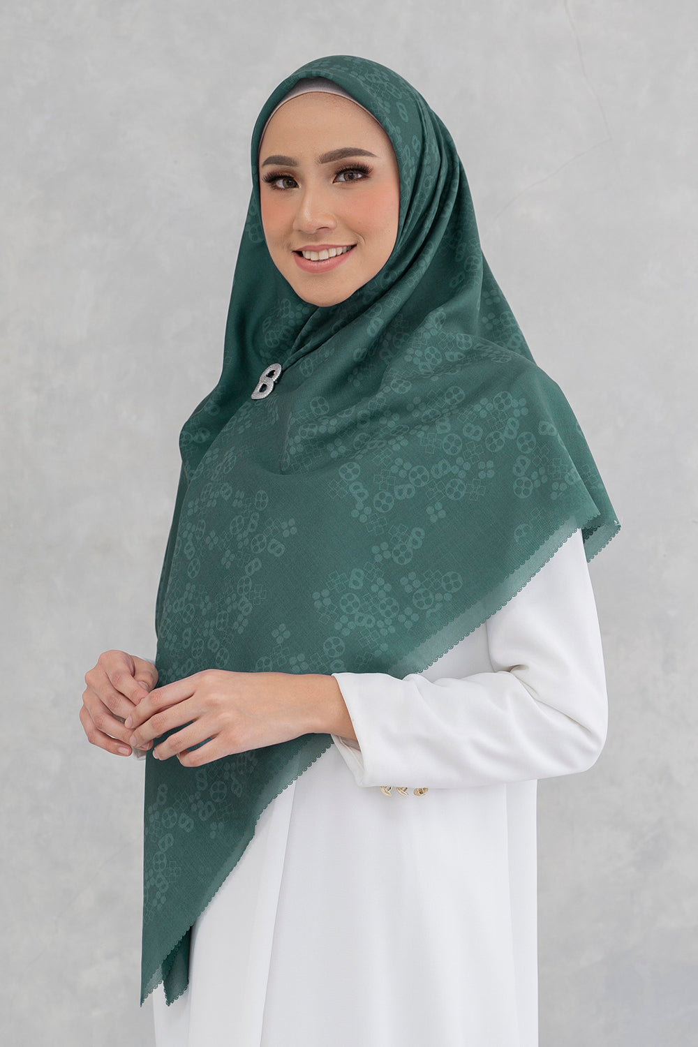 Monogram Scrambled Voal Square XL - Basil