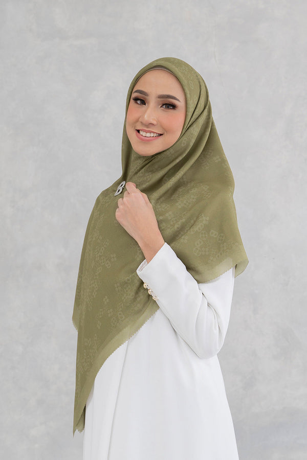 Monogram Scrambled Voal Square XL - Herb