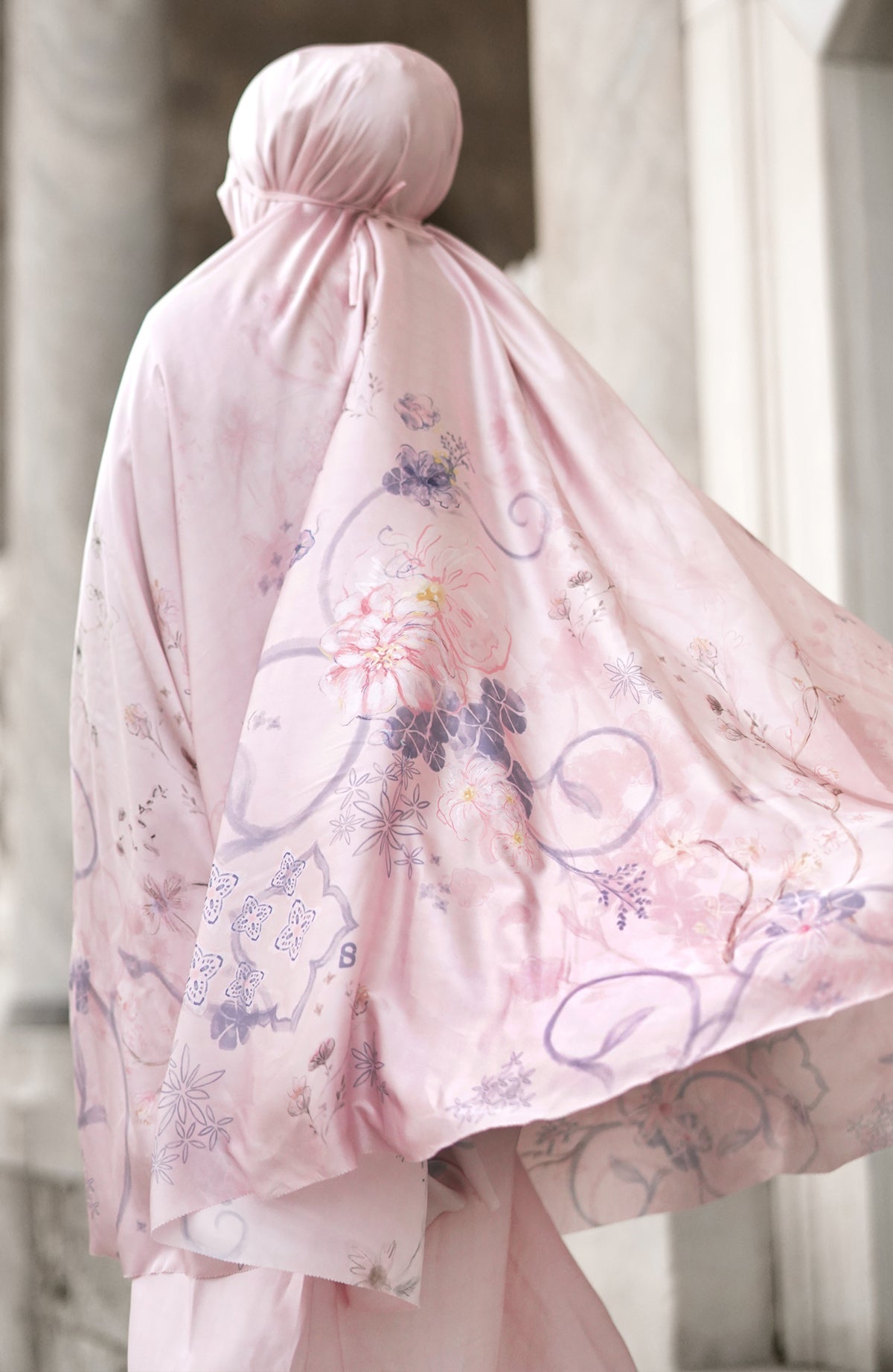 Prayer Robe Sofya in Pinksalt