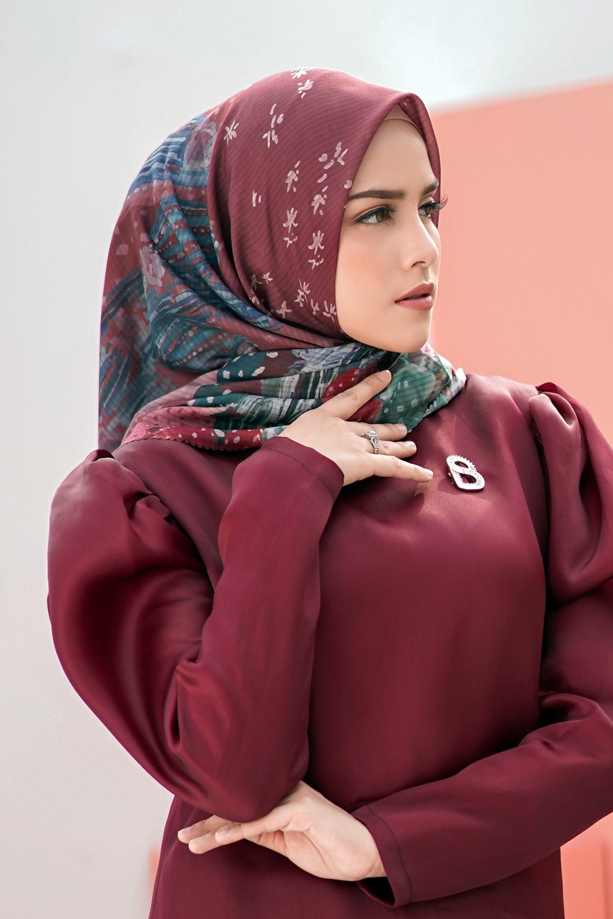 The Opuntia Voile Square - Red