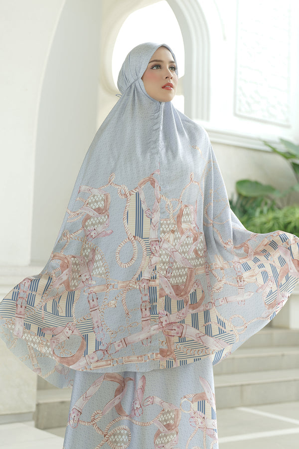 Chain 2 La Bella Prayer Robe - Ash Gray