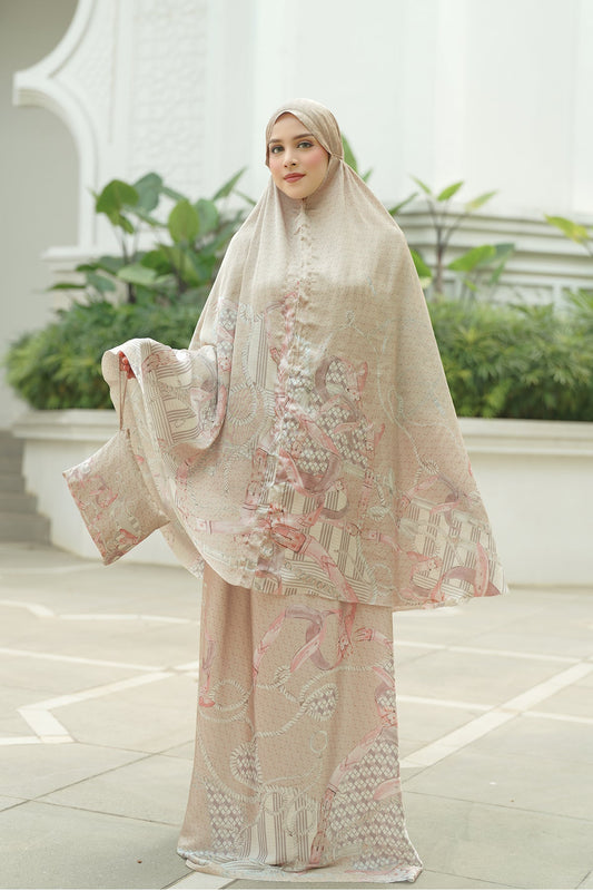 Chain 2 La Bella Prayer Robe - Sand