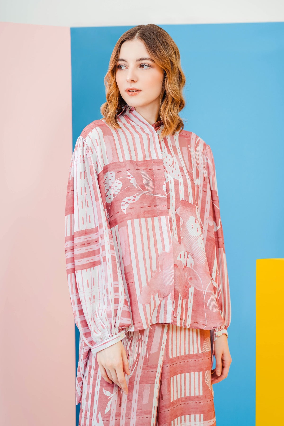 Nami Pleated Sleeve Shirt - Red