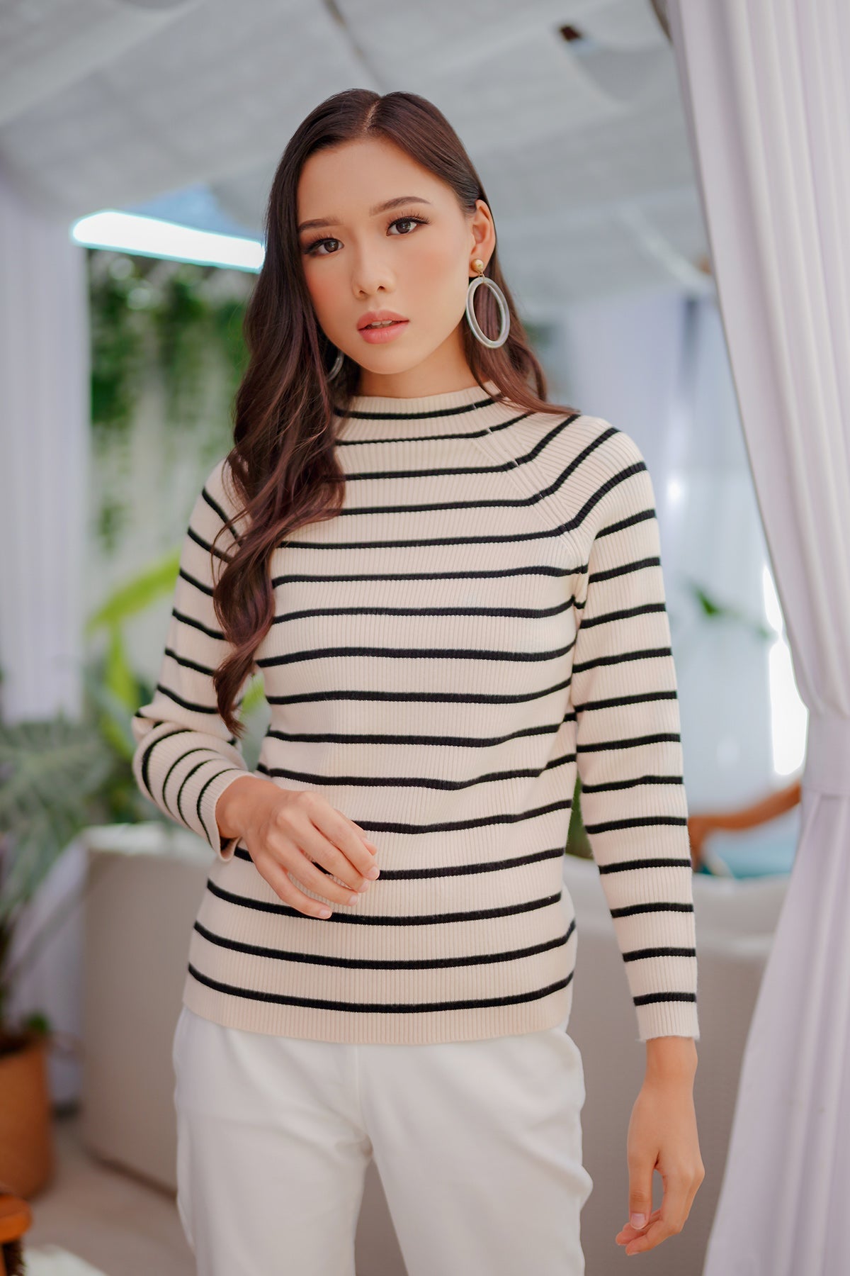 Knit Stripes Sweater - White