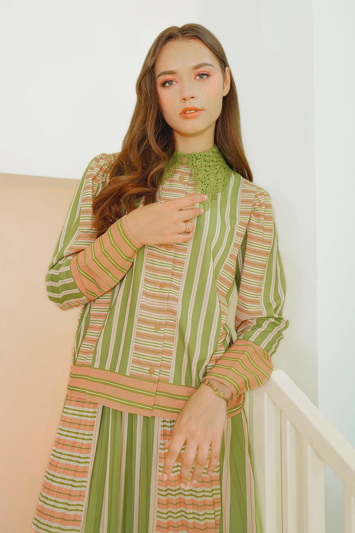 La Bella Stripe Shirt with Lace - Green