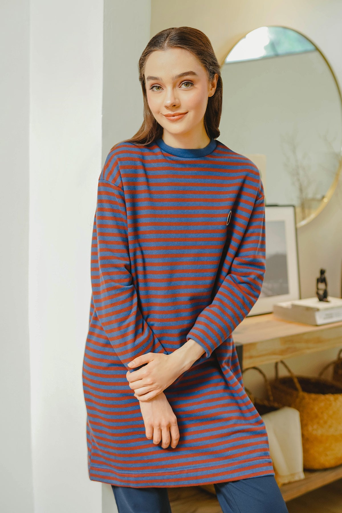 Lani T-Shirt - Red/Navy