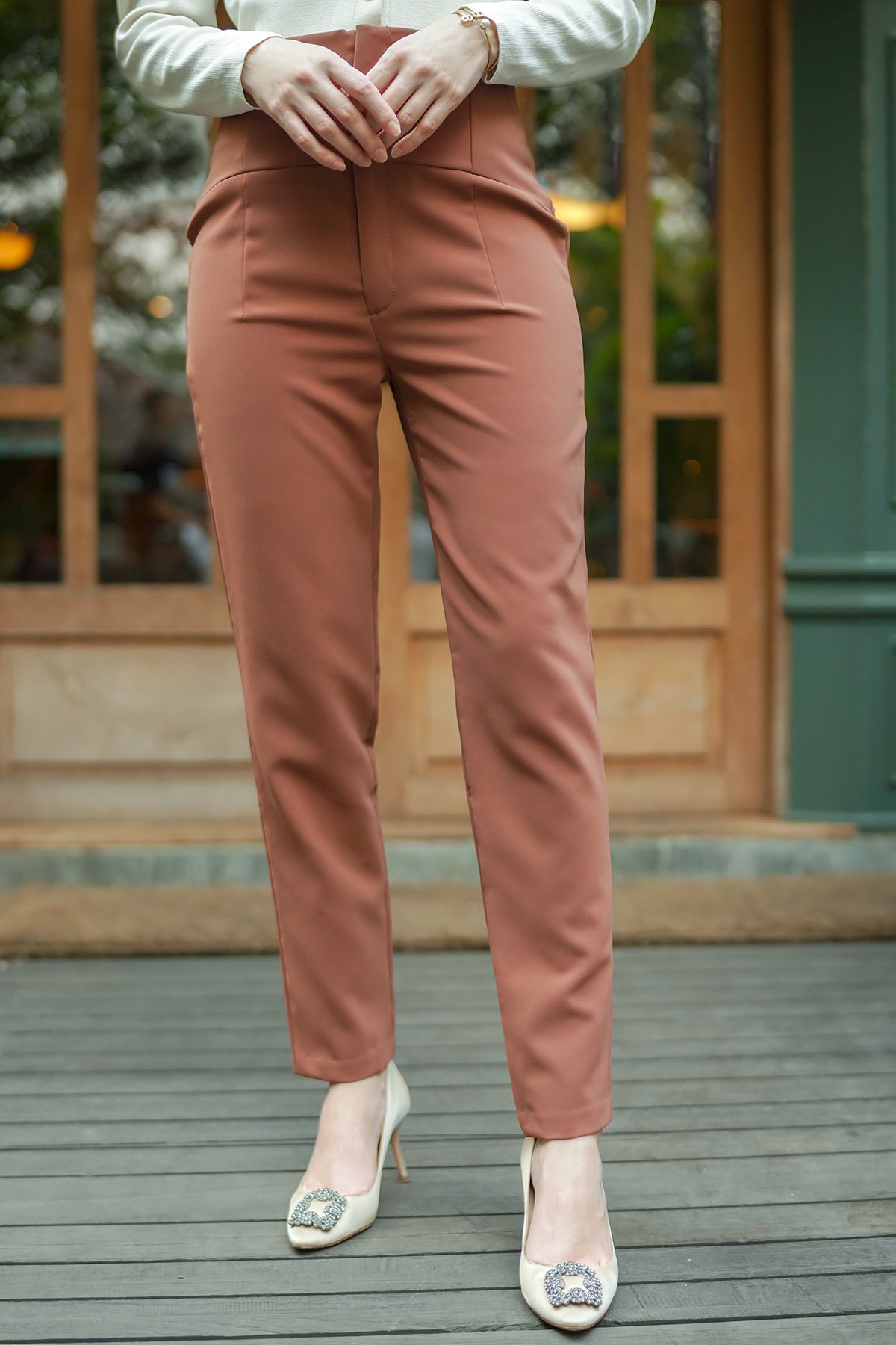 Straight Leg Pants - Brown