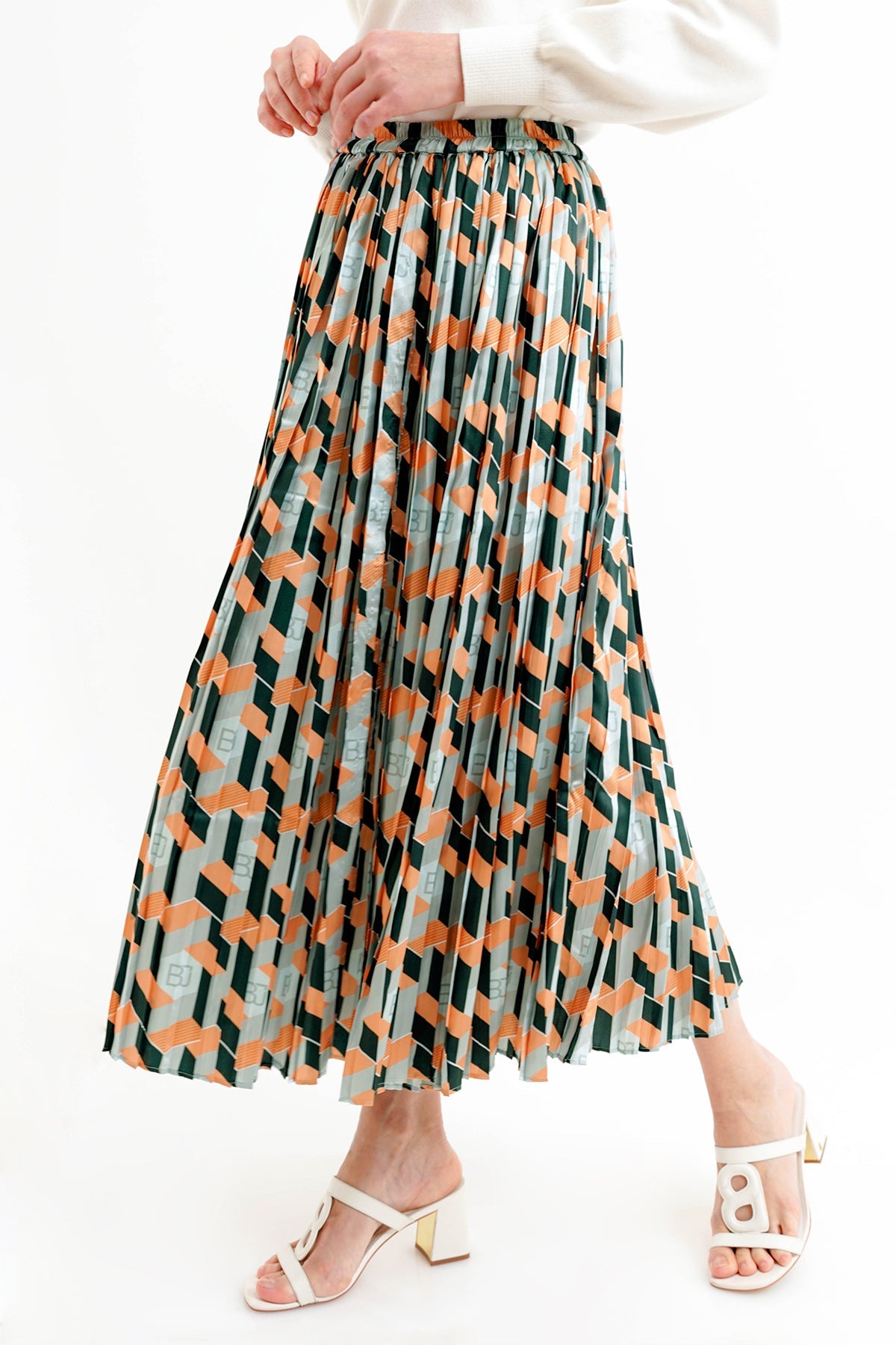 Arnia Pleated Skirt - Green