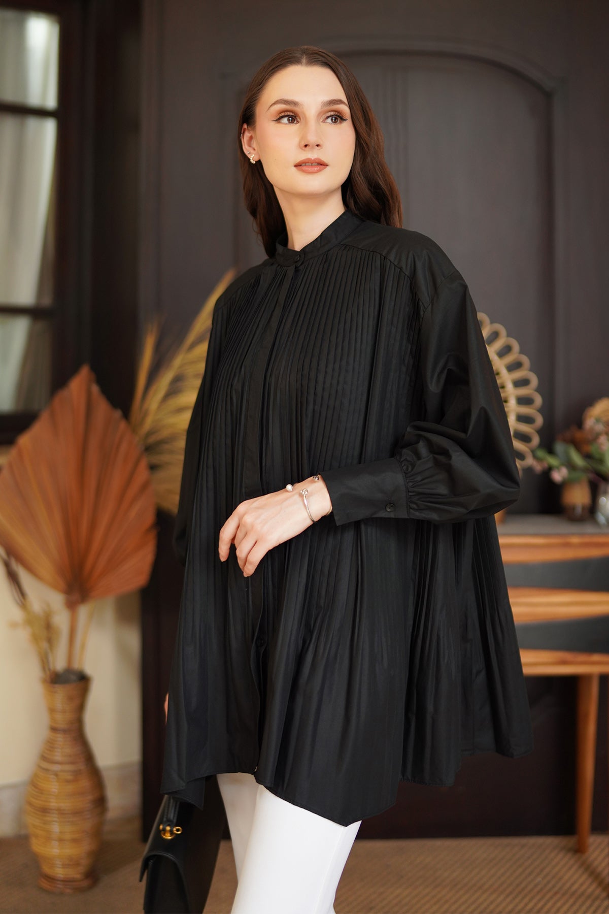 Pleated Shirt - Black