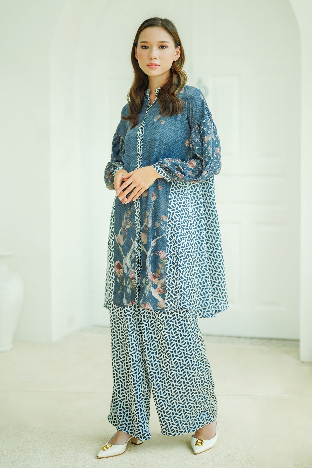 Reina Shirt - Oxford Blue