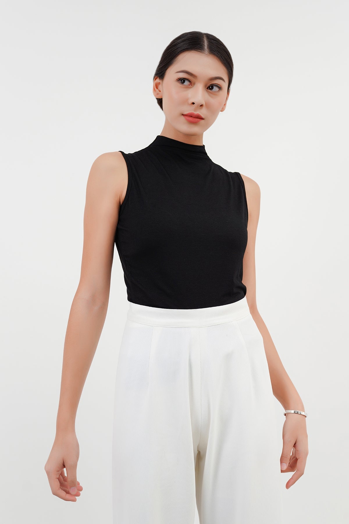 Everyday Inner Sleeveless - Black