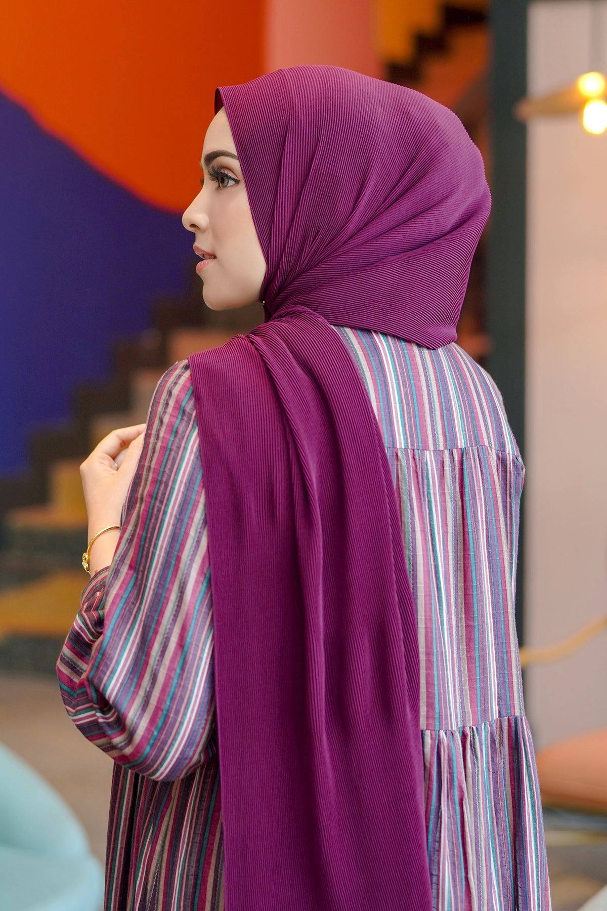 Everyday Pleated Shawl - Burgundy