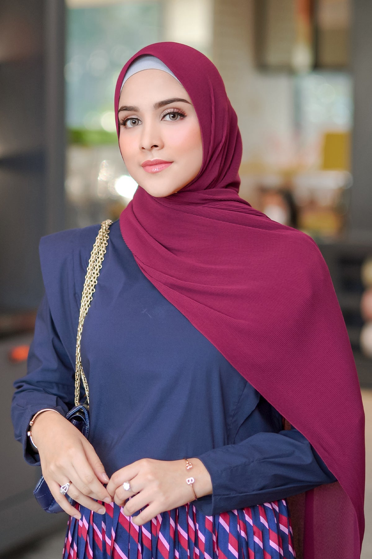 Everyday Pleated Shawl - Pomegranate